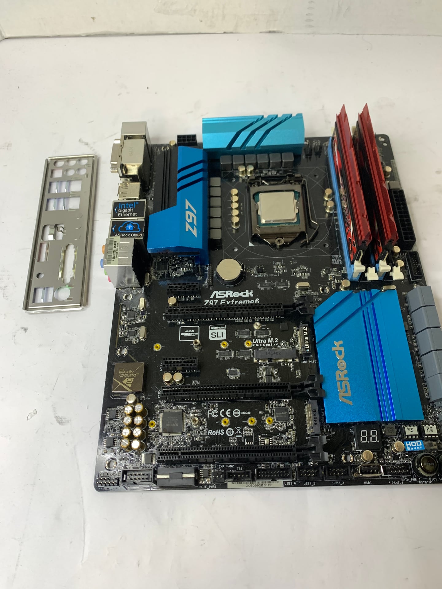 V-262] AsRock Z97 Extreme 6 Board Combo + I7 4790K + 16GB DDR3 + I